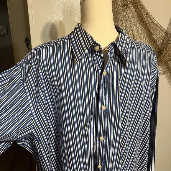 Michael Kors shirt size XXL - Picture 4 of 4